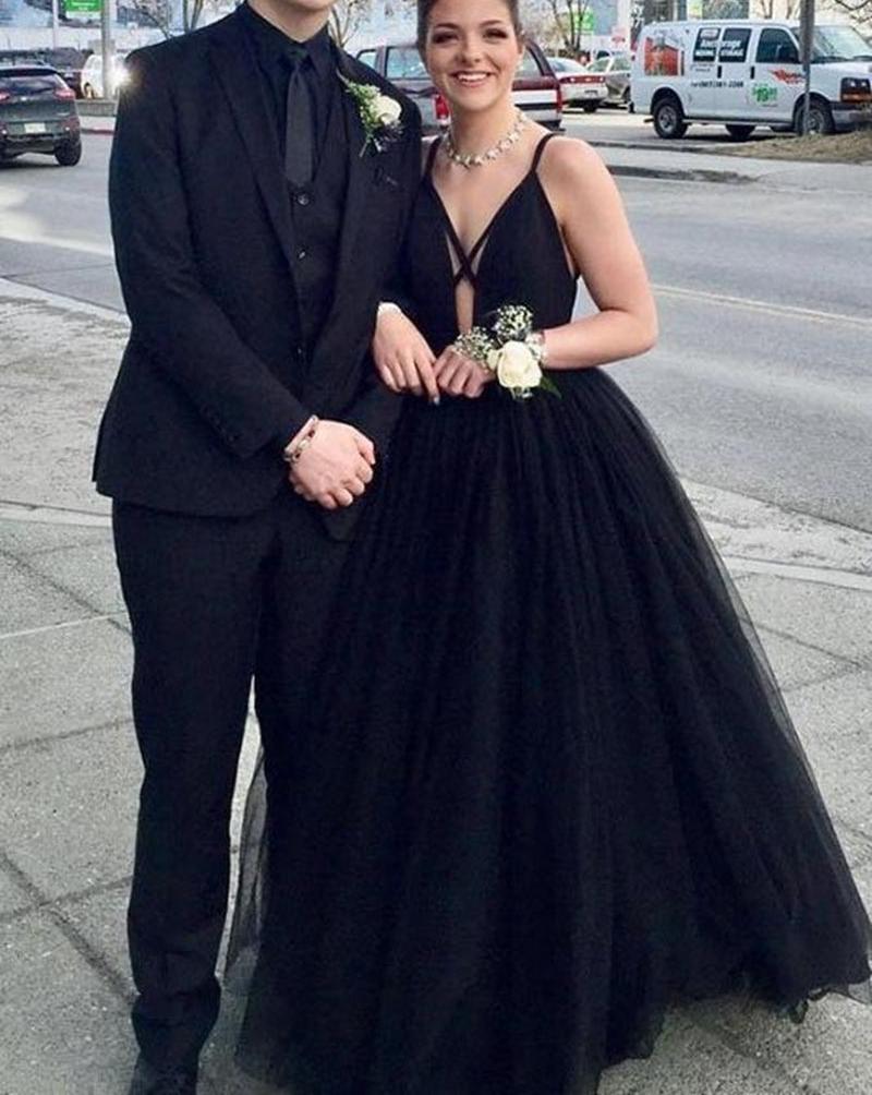 Unthony - Deep V Neck Black Long Prom Dress