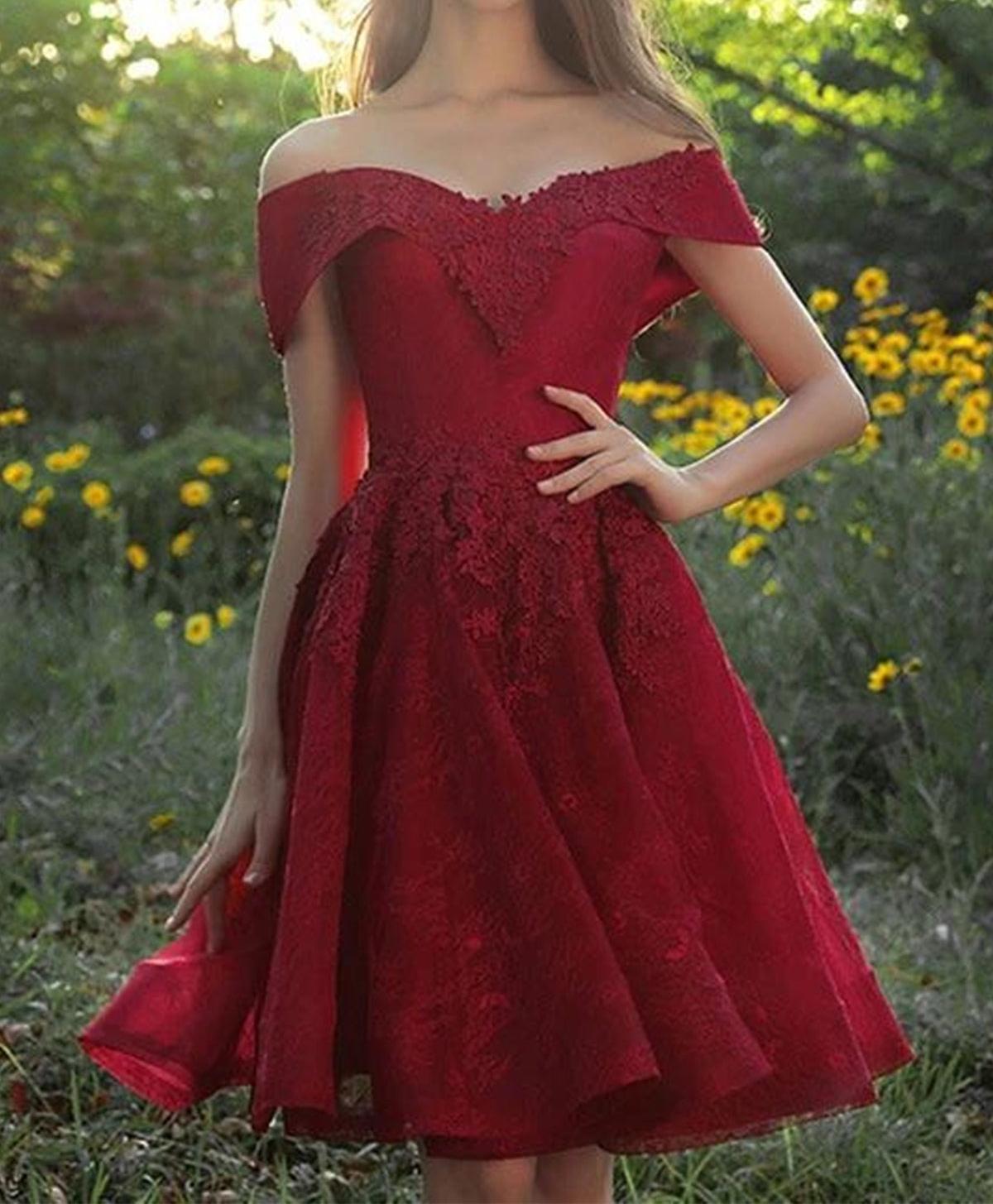 Unthony - Off Shoulder Burgundy Lace Prom Dress