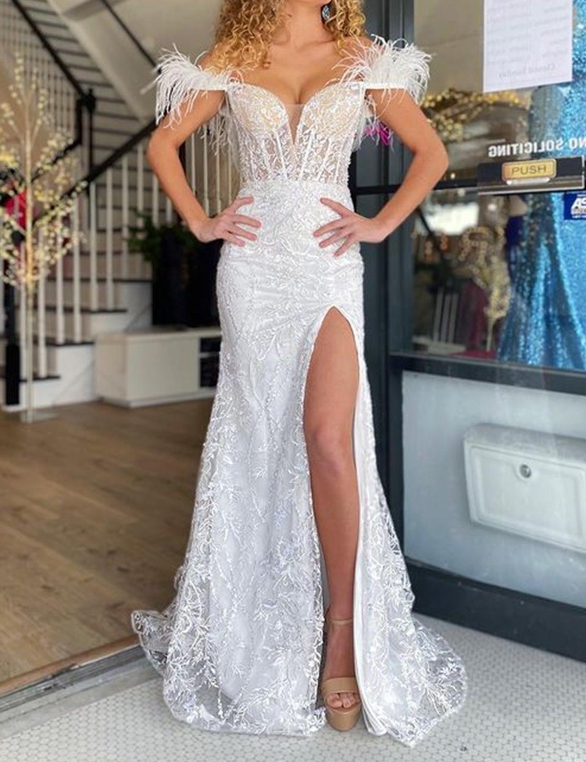 Unthony - V Neck Mermaid White Lace Long Prom Dress with High Slit