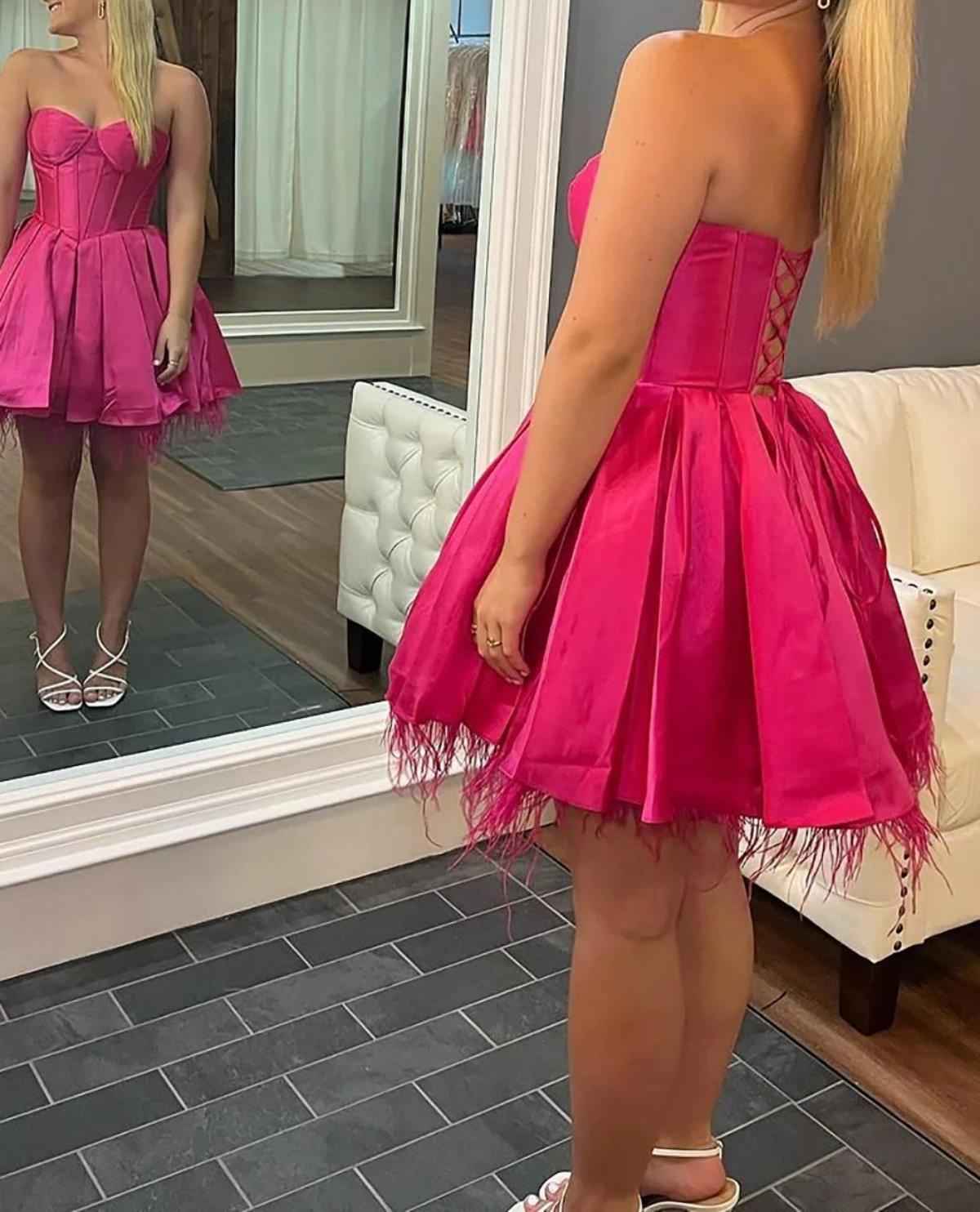 Unthony - Strapless Fuchsia Satin Short Prom Dress