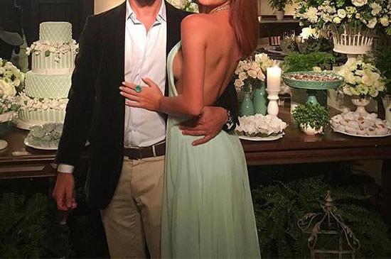 Unthony - Green Halter Neck Backless Chiffon Long Prom Dress