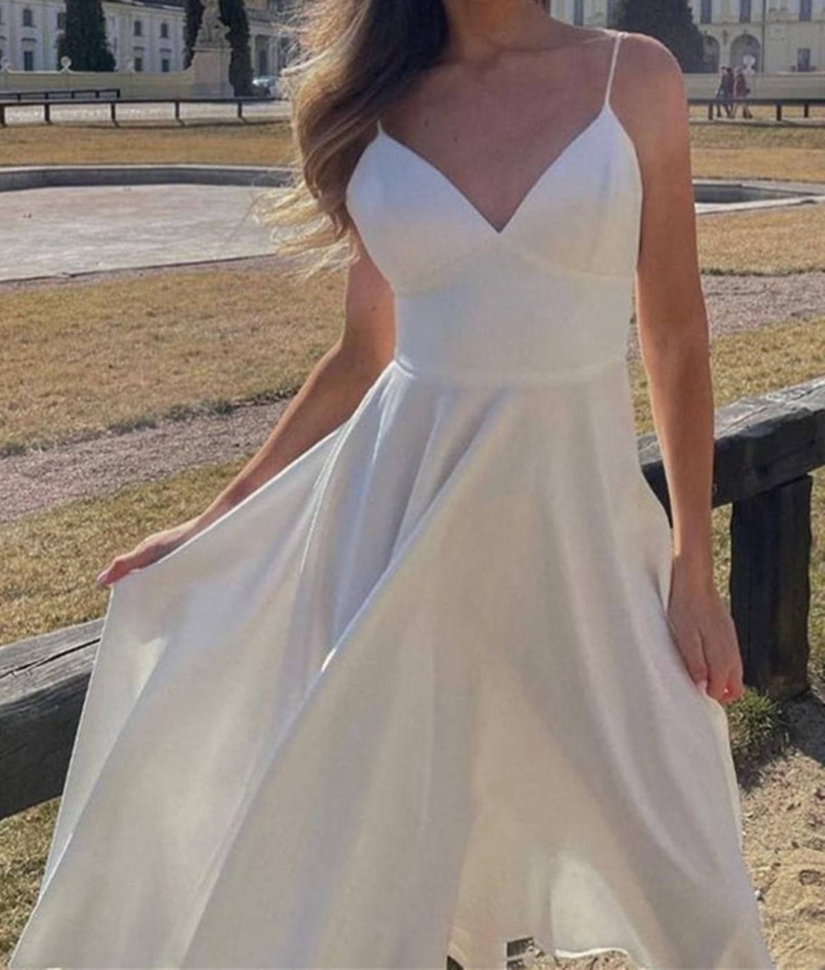 Unthony - Simple V Neck Tea Length White Prom Homecoming Dress