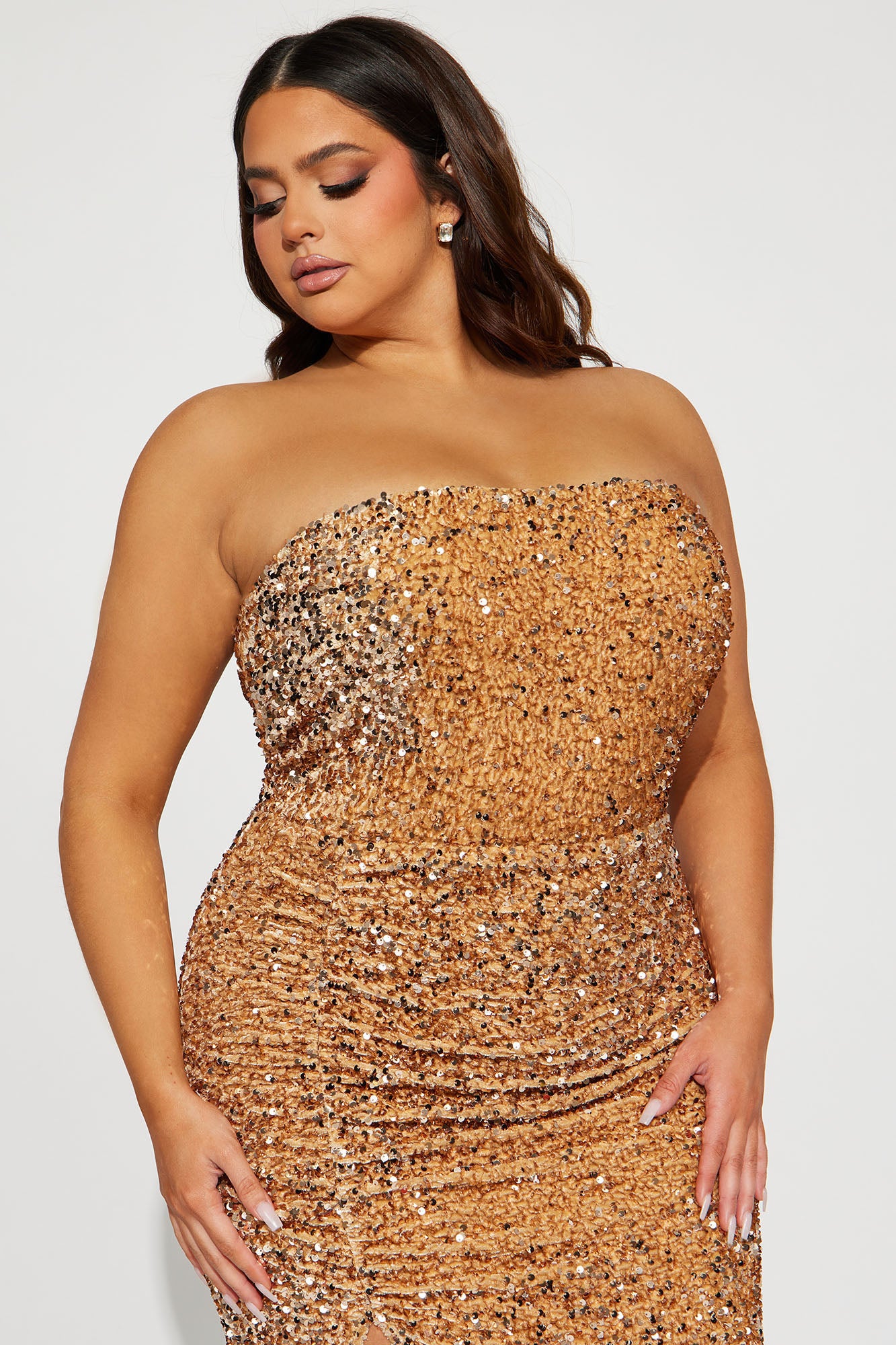 Award Nominated Sequin Maxi Dress - Gold