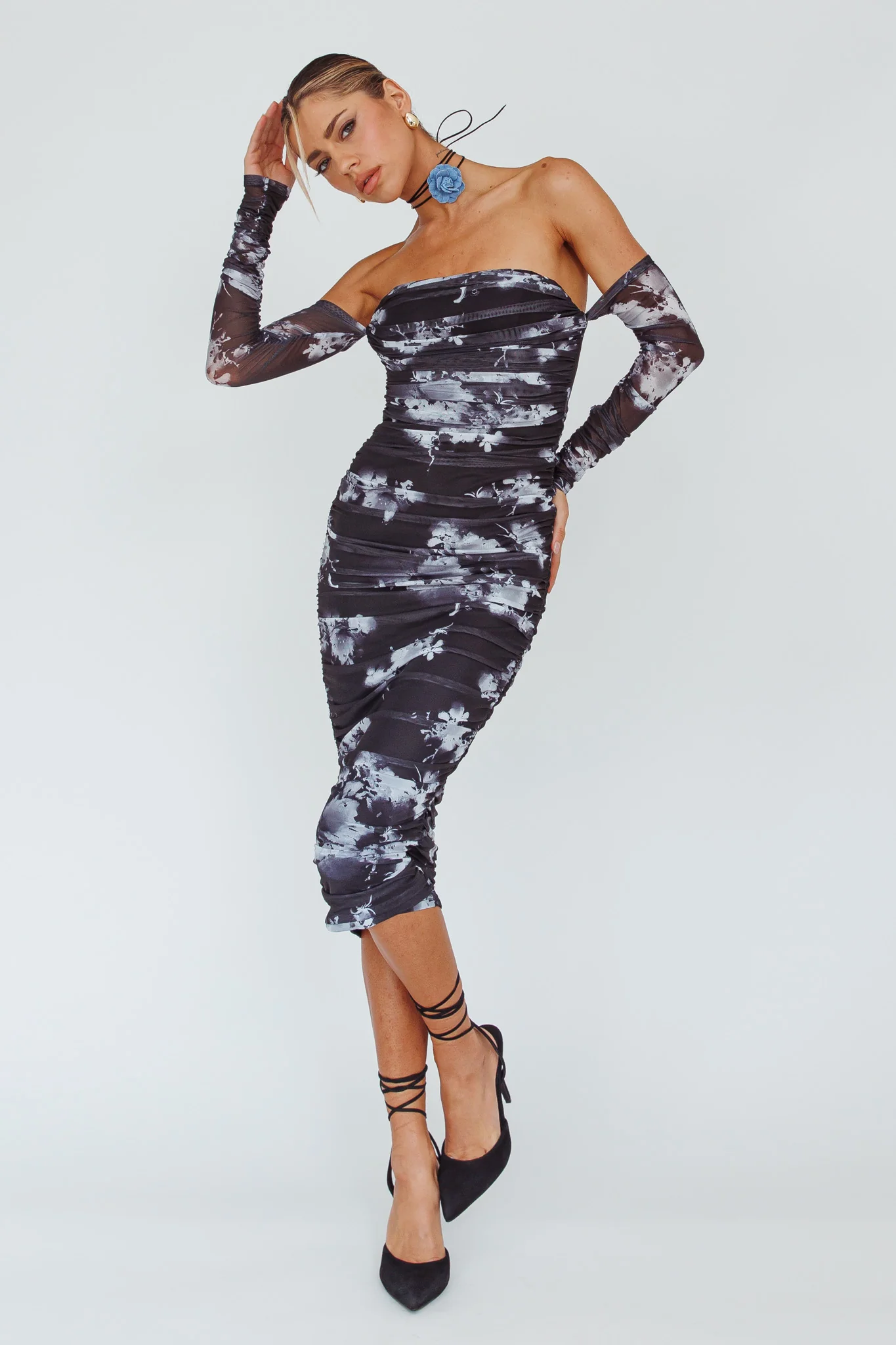 Cece Off-Shoulder Midi Dress Floral Black