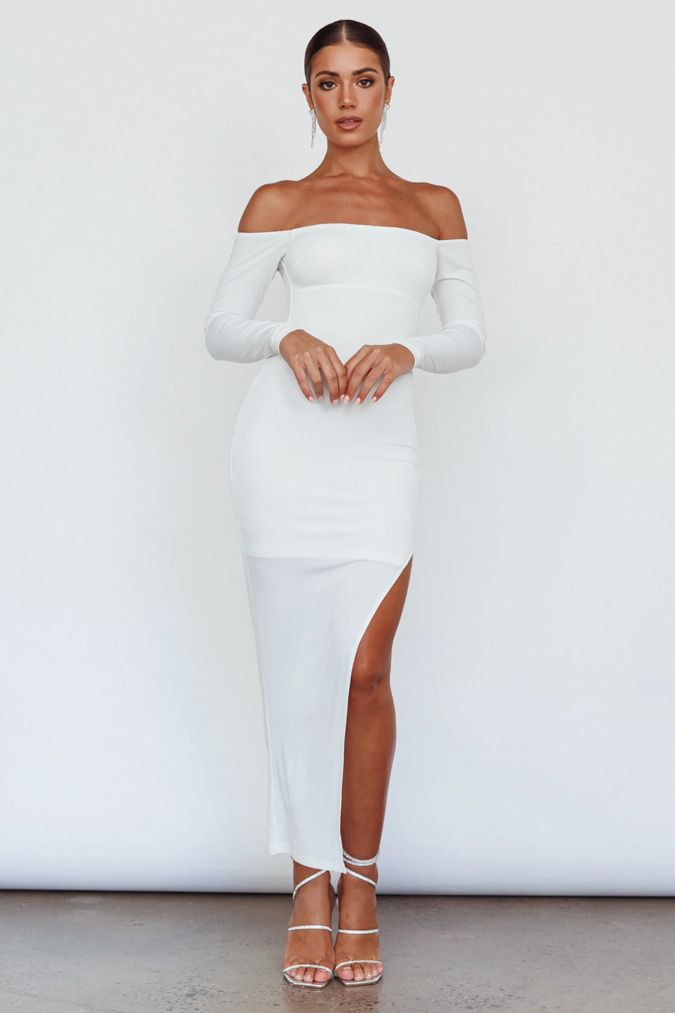 Sentimental Mood Off-Shoulder Midi Dress White
