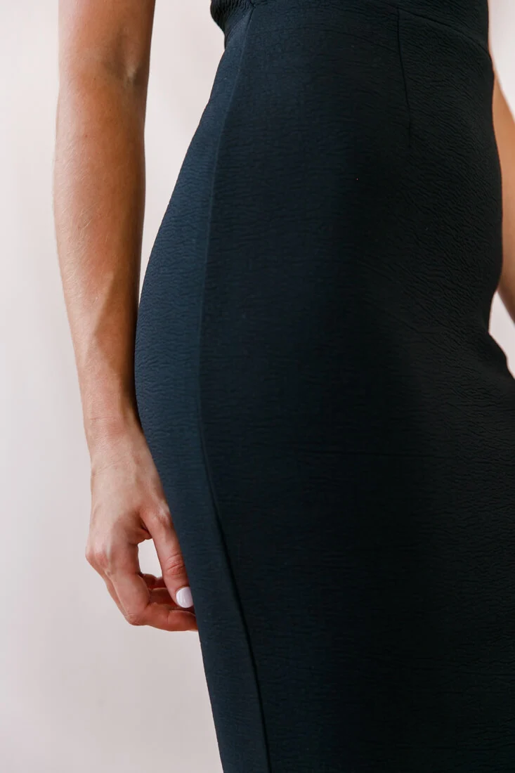 Georgia Square Neckline Midi Dress Black