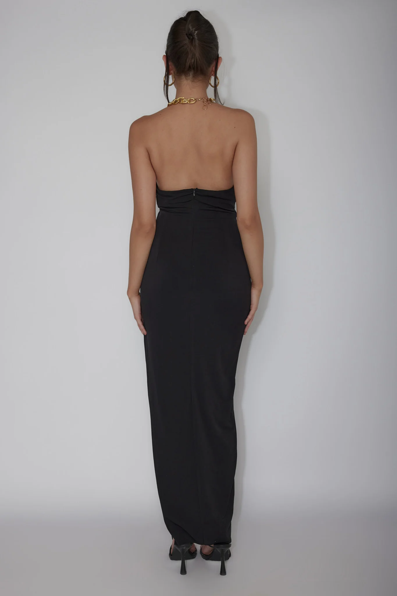 Slow Dance Chain Halter Midi Dress Black