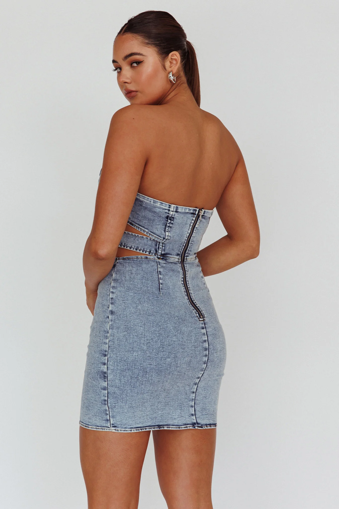 Jett Buckle Waist Mini Dress Denim Blue