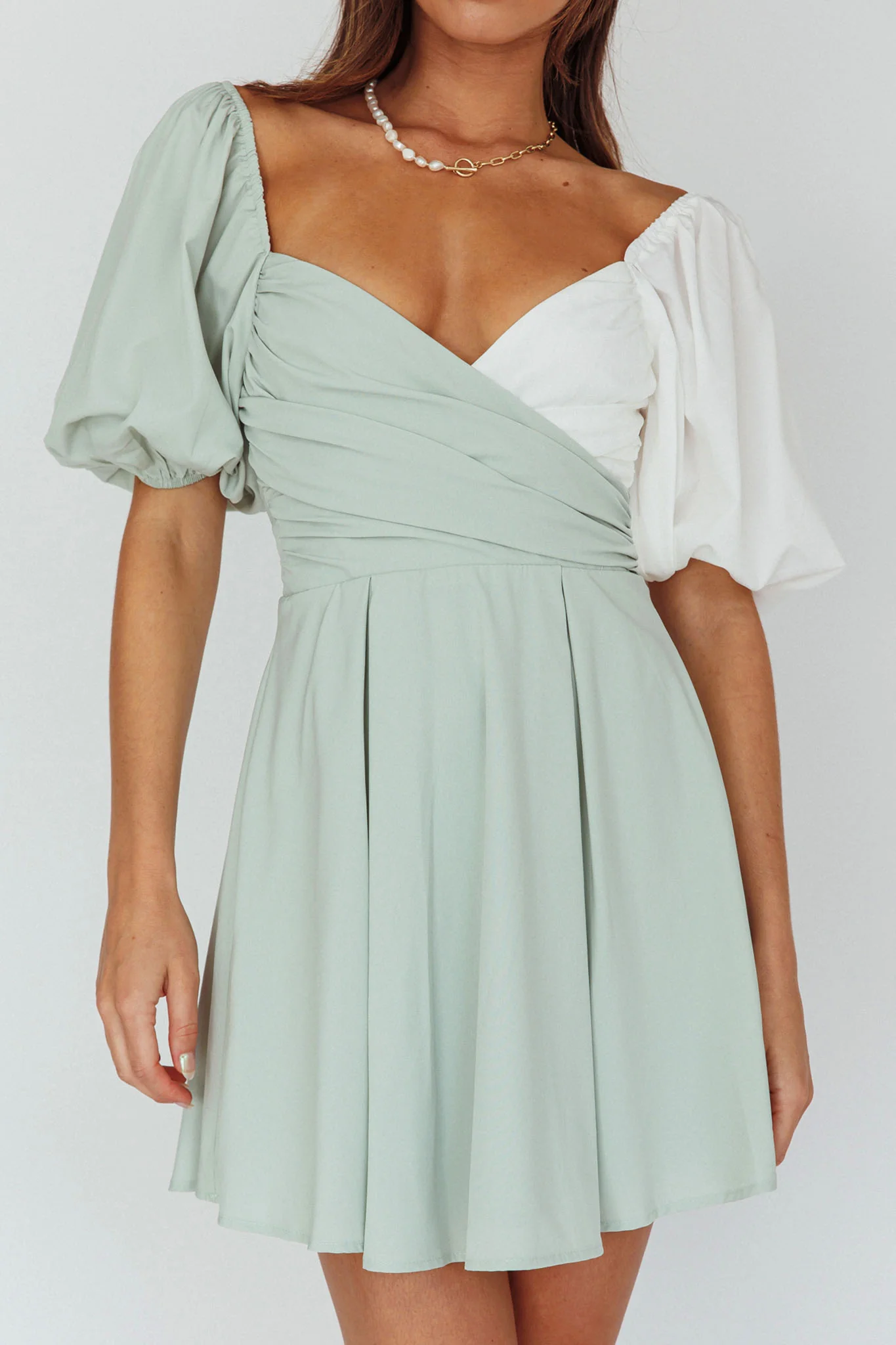 Melie Puff Sleeve Mini Dress Pistachio/White