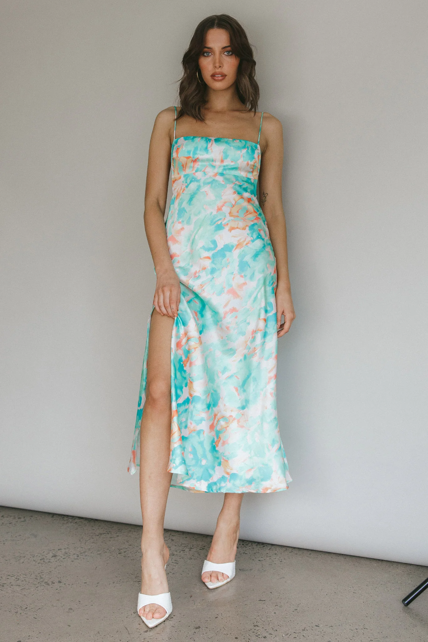 Dolce Life Low Back Midi Dress Floral Green