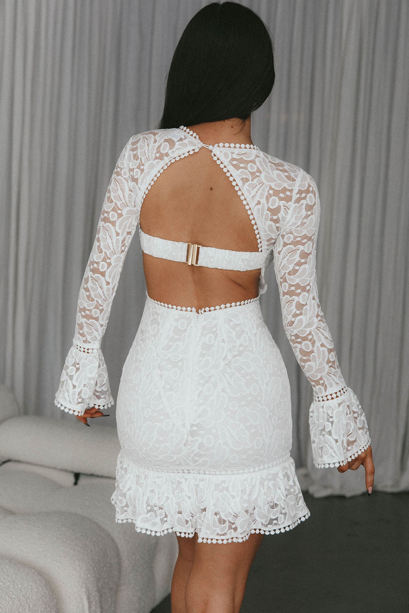 Elis Long Sleeve Buckle Dress Lace White