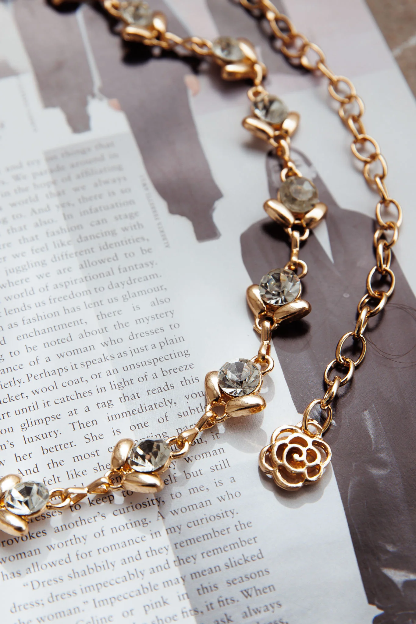 Leia Rhinestone Belt Gold