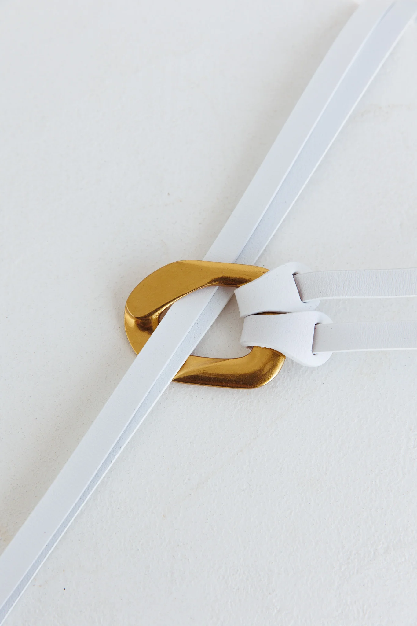 Lyan Gold Buckle Belt White