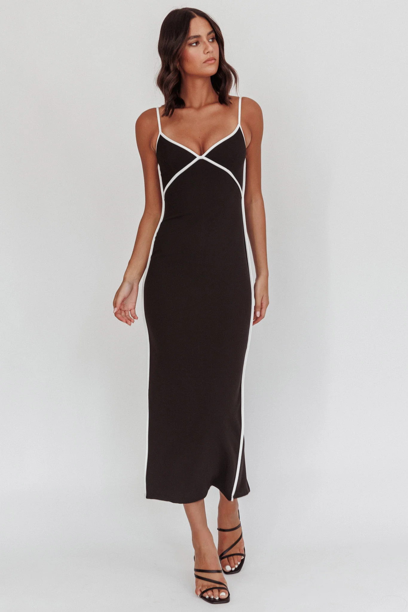 She's A Mystery Piping Trim Maxi Dress Black