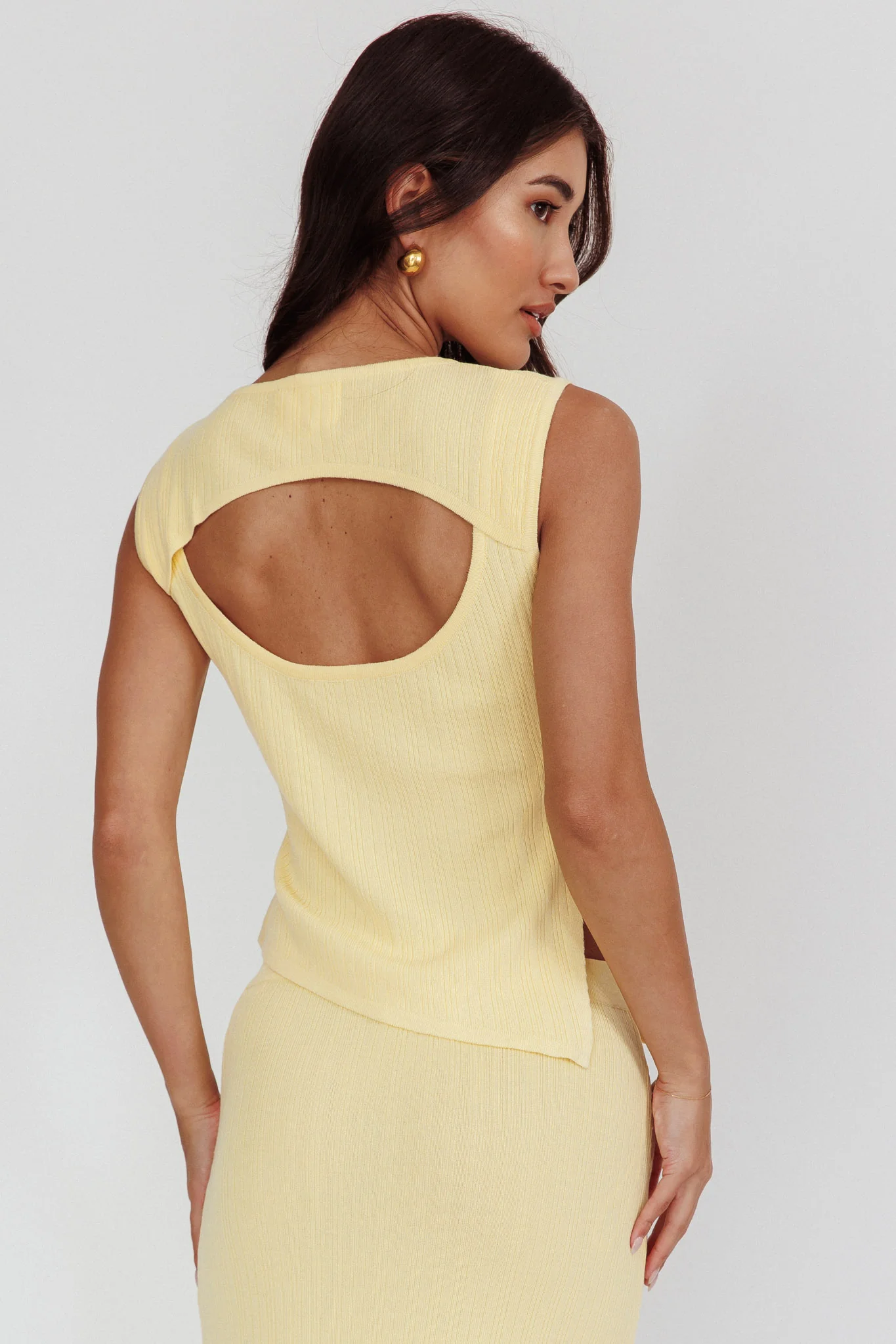 Rossana Asymmetric Hem Keyhole Top Butter