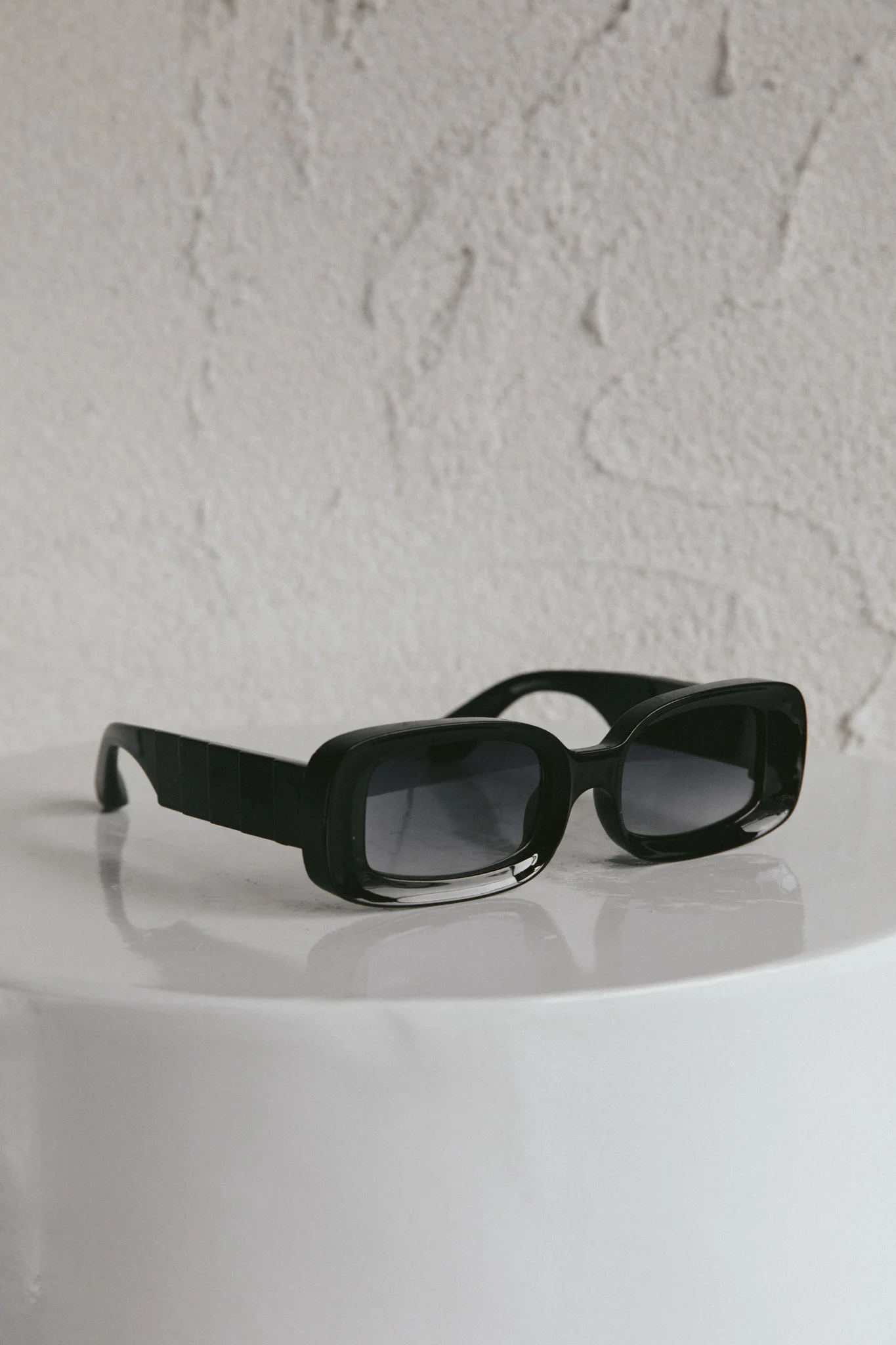Zion Square Frame Sunglasses Black