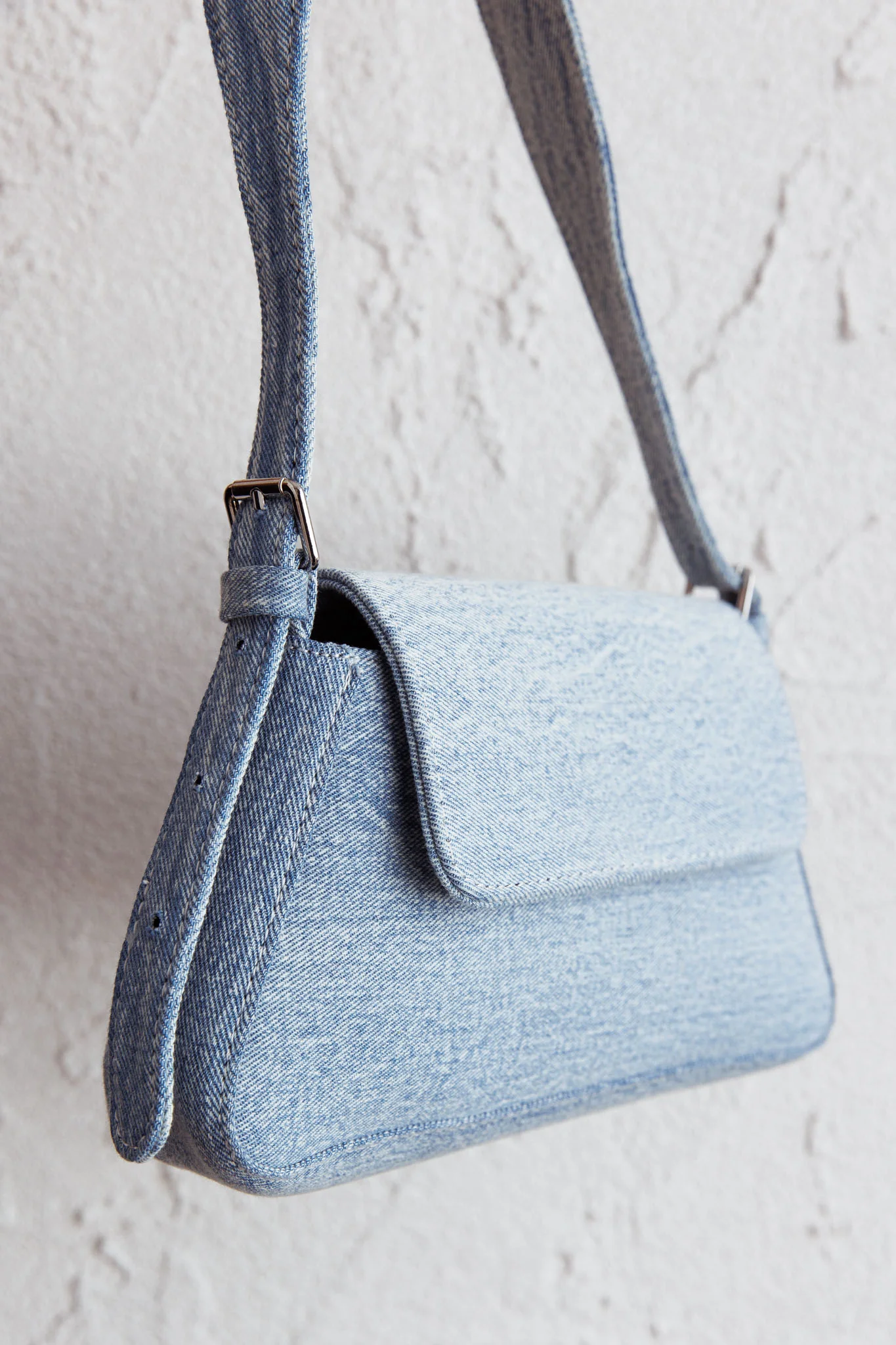 Claire Shoulder Bag With Flap Denim