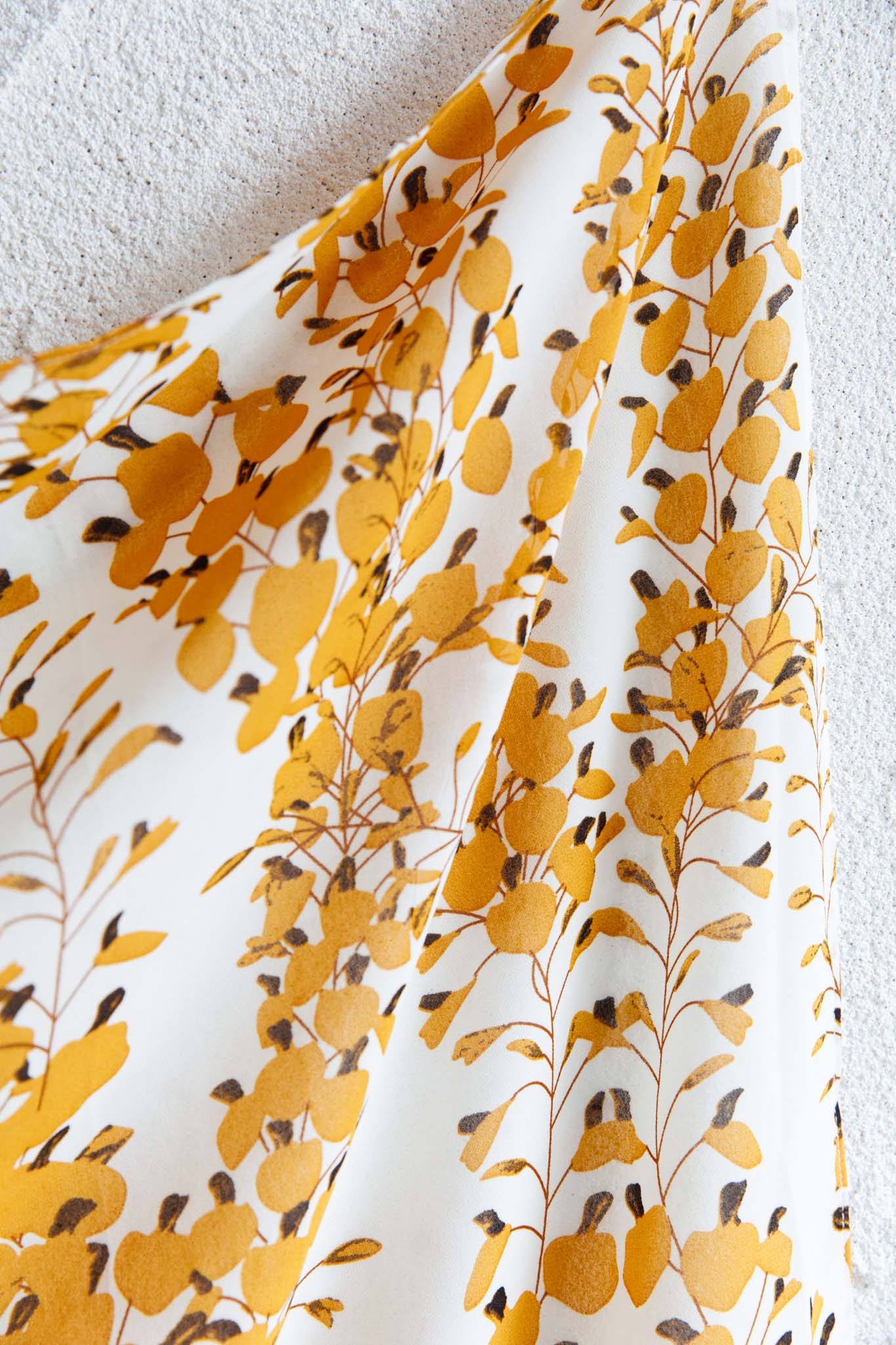 Sundaze Square Scarf Botanic Yellow