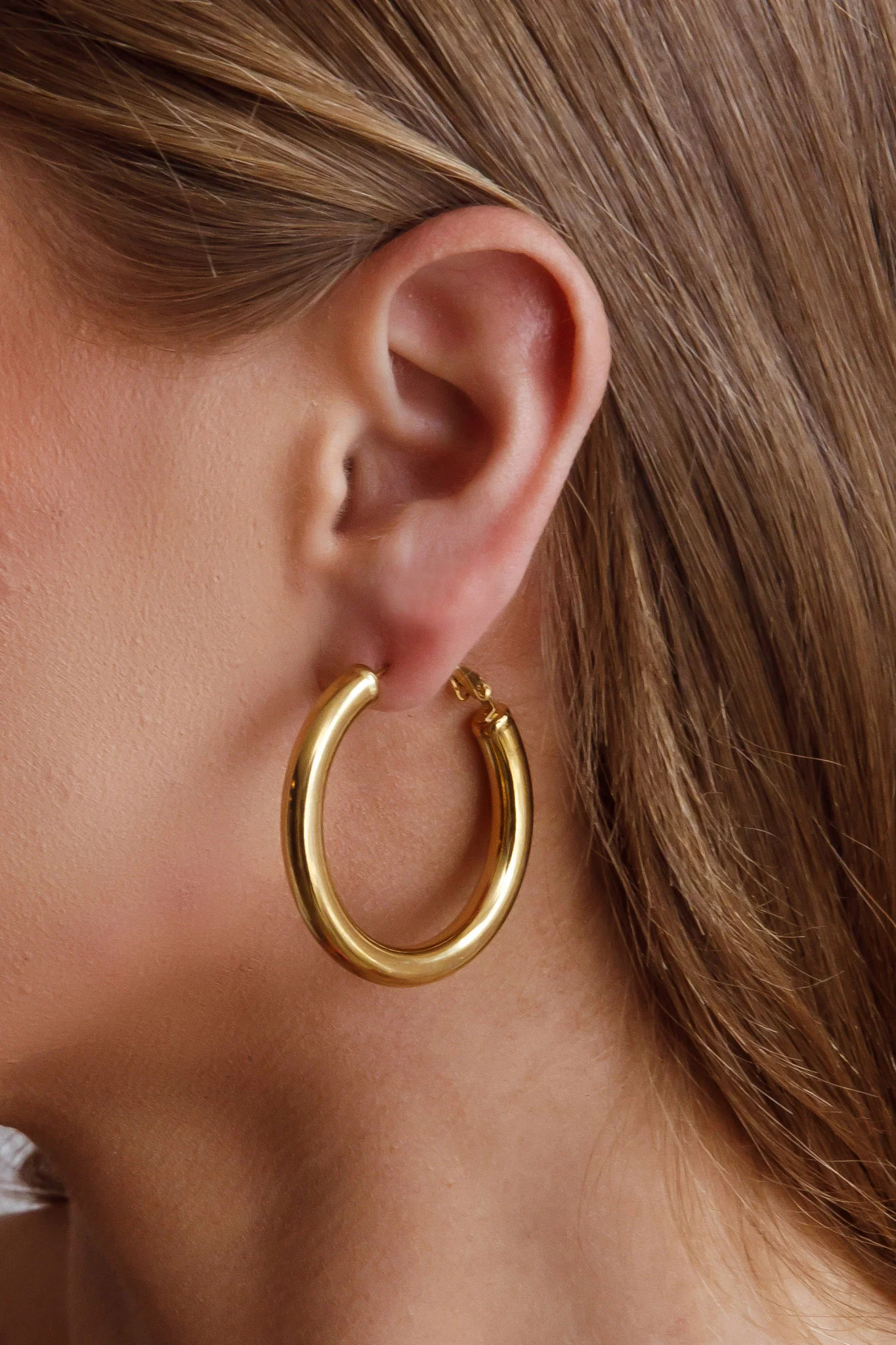 Medusa Hoop Earrings Gold