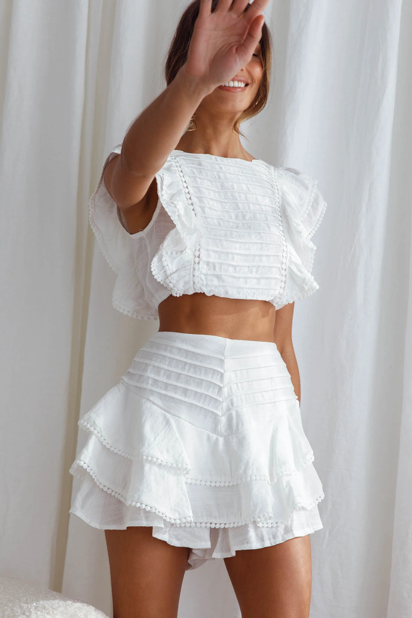 Wild And Free Pintuck Pleat And Layered Ruffle Shorts White