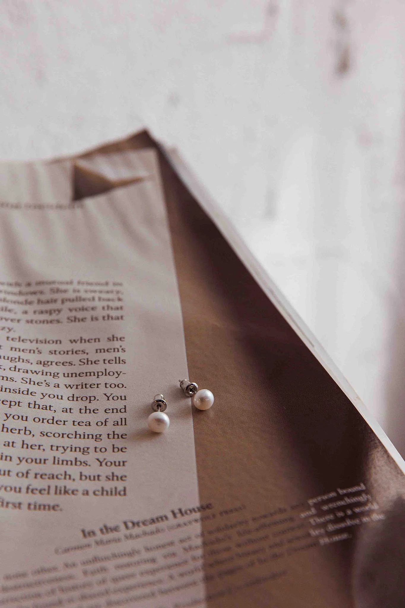 Tahyna Pearl Stud Earrings