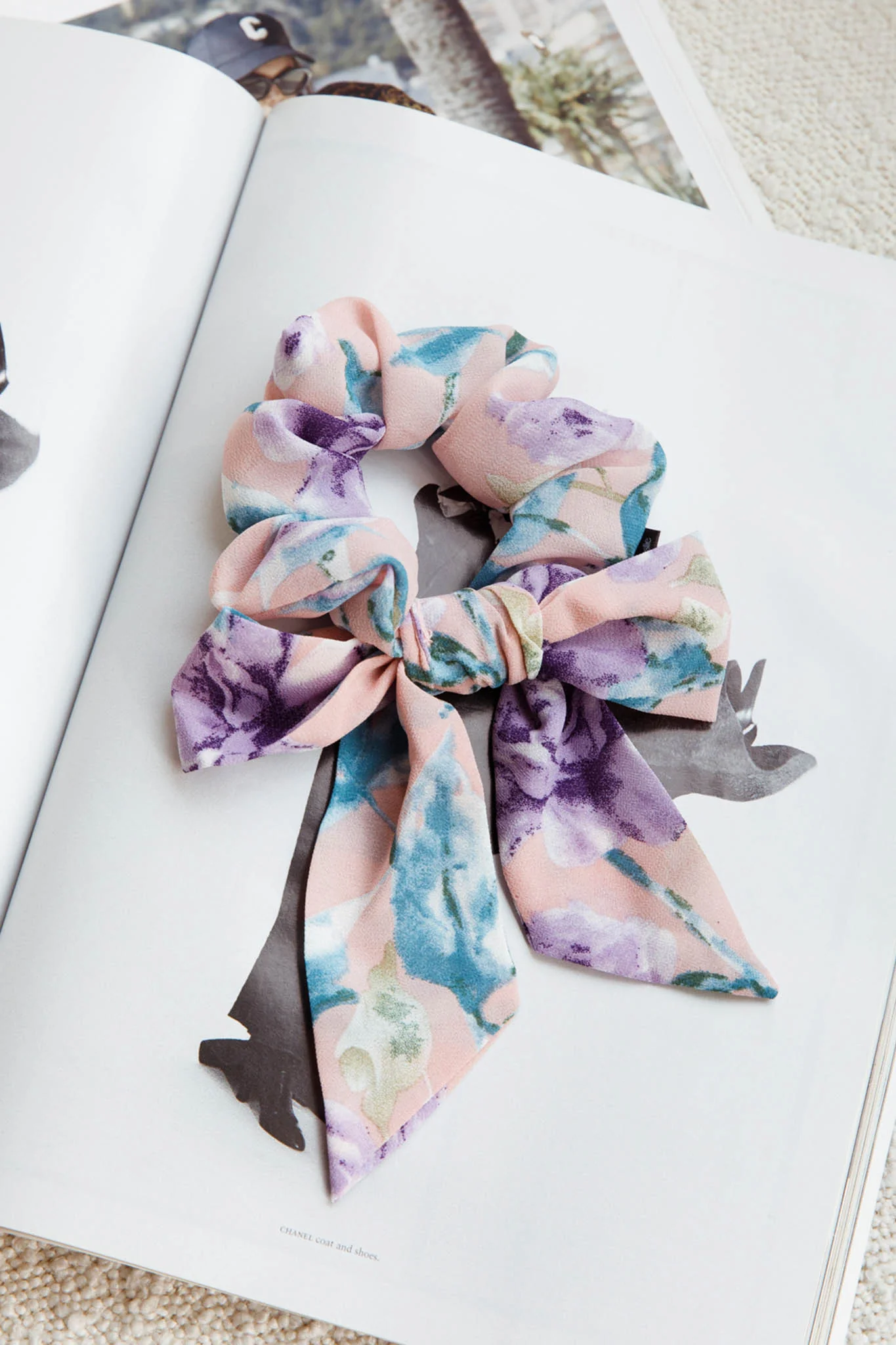 Bow Scrunchie Floral Blush