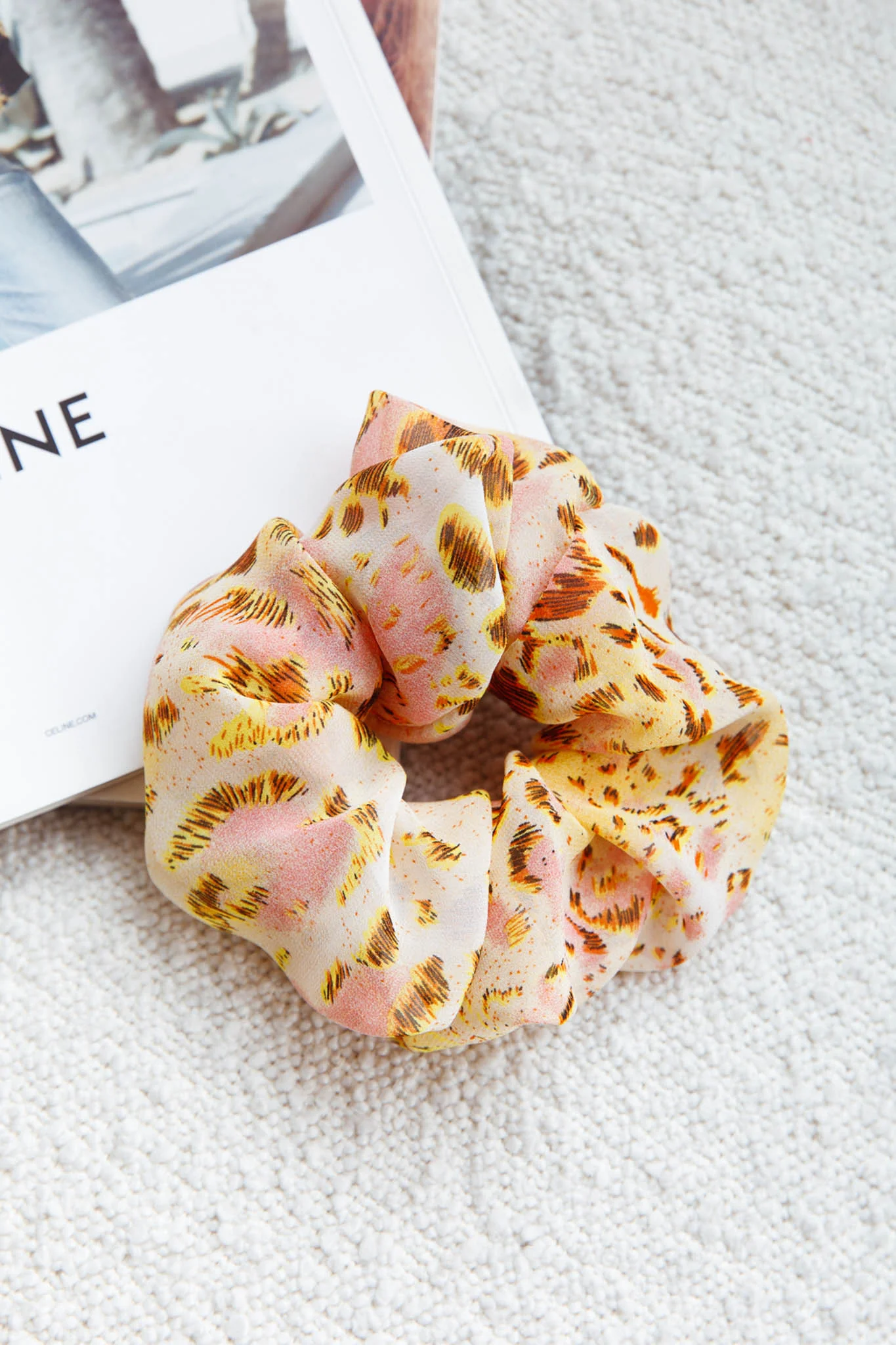 Chouchou Scrunchie Animal Yellow