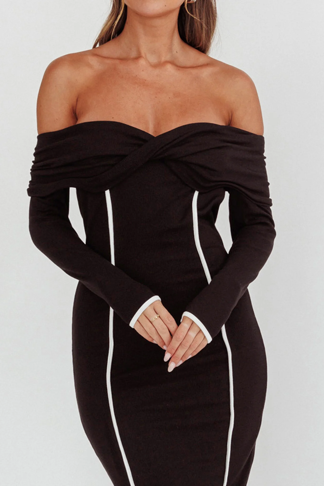 Genesis Off-Shoulder Long Sleeve Maxi Dress Black