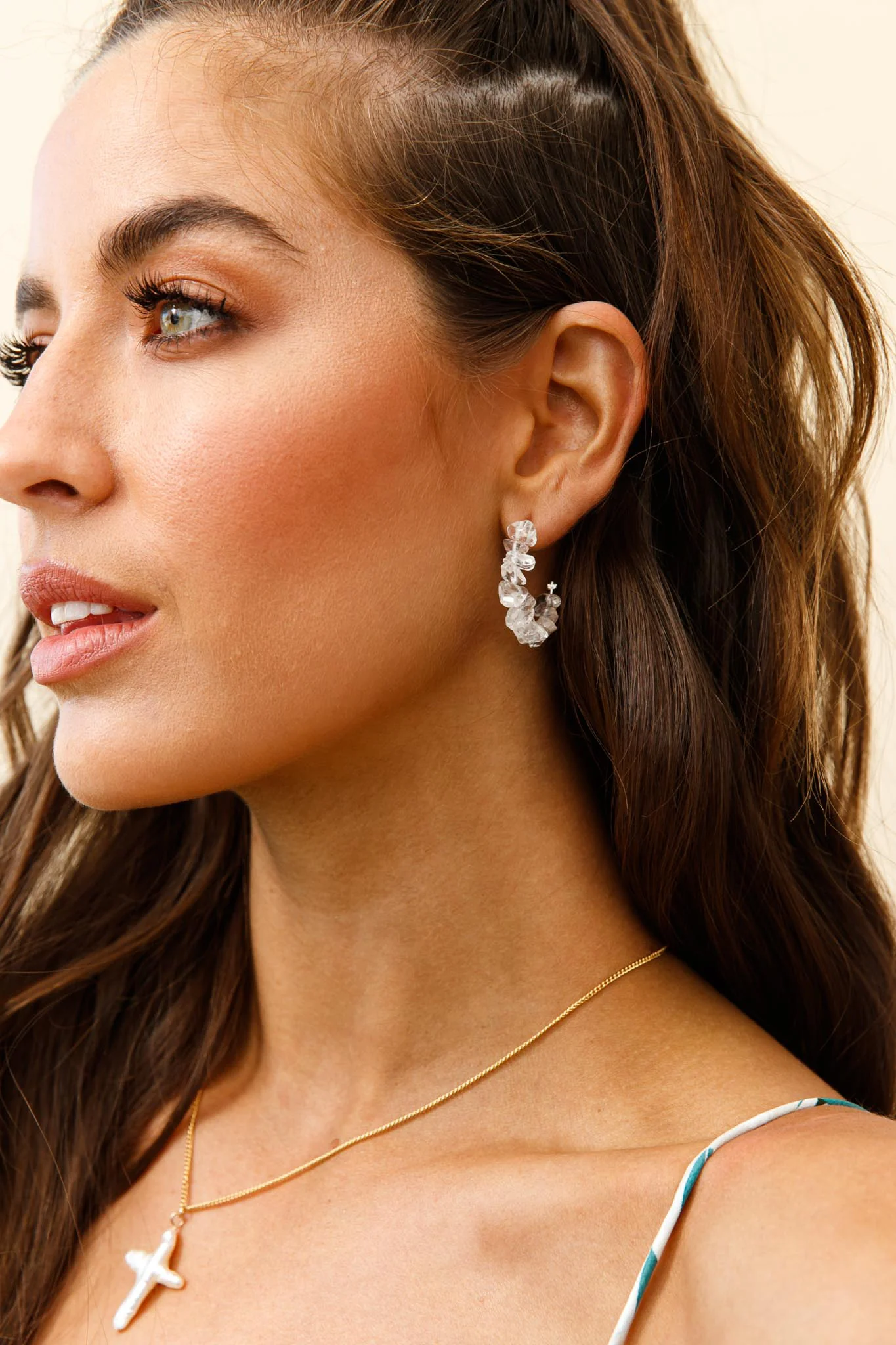 Jasmine Raw Cut Earrings Clear