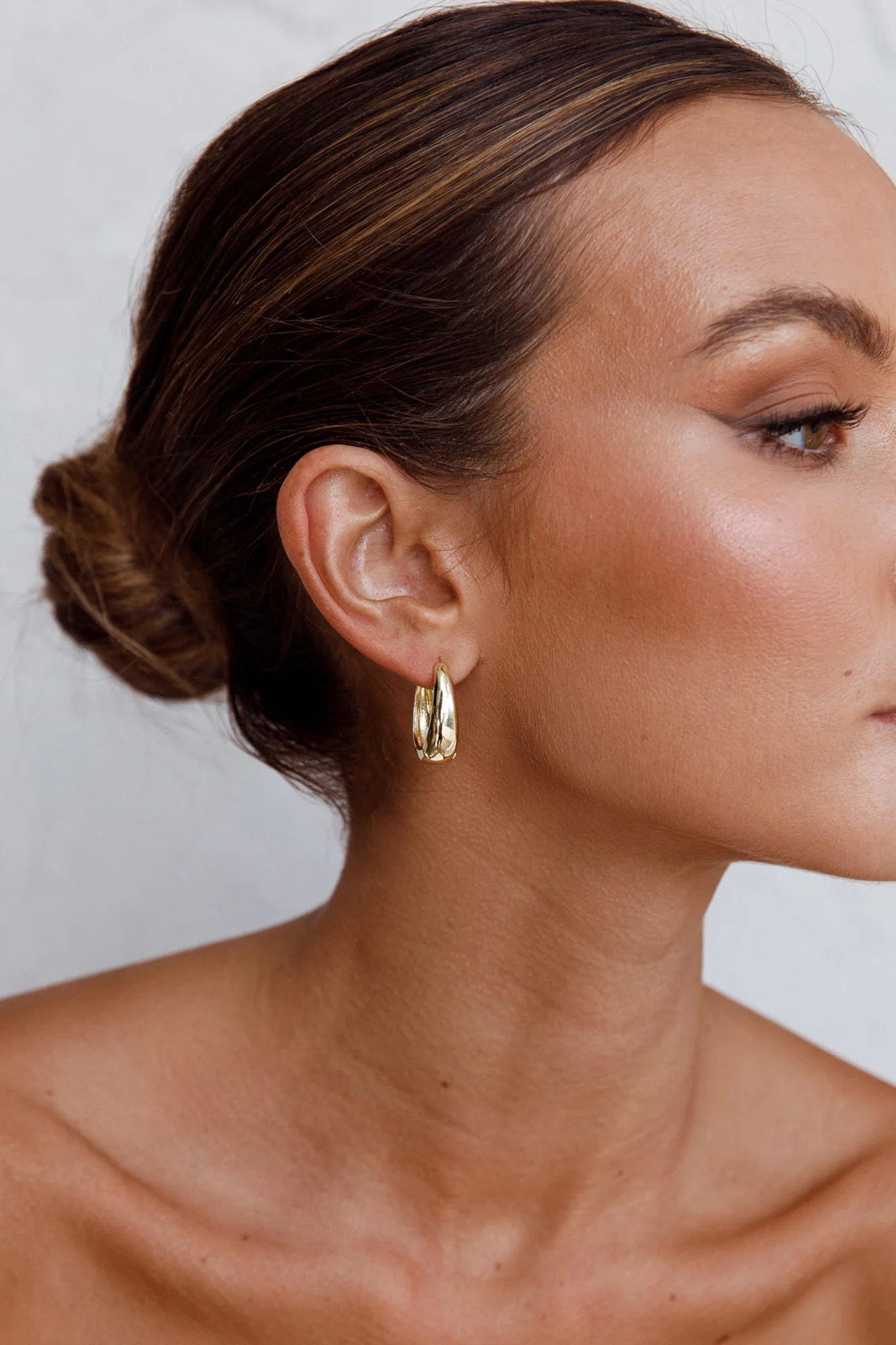 Helena Hoop Earrings Gold
