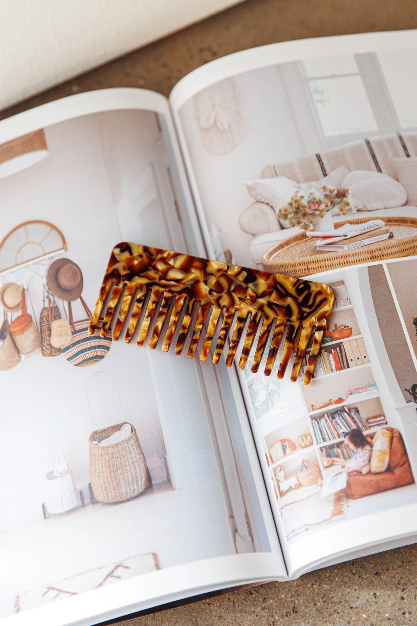 Hadley Marbled Comb Brown