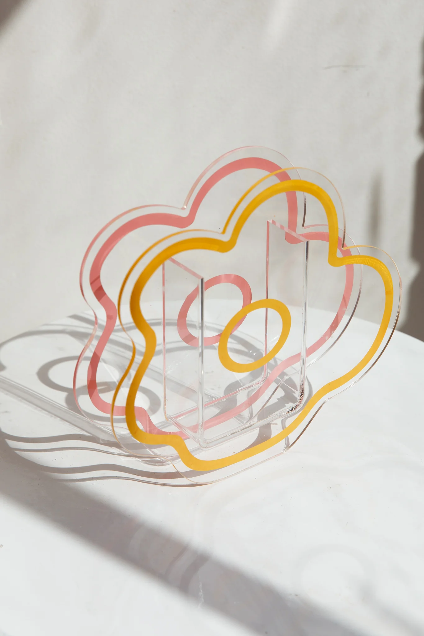 Anemone Eco-friendly Acrylic Vase Clear