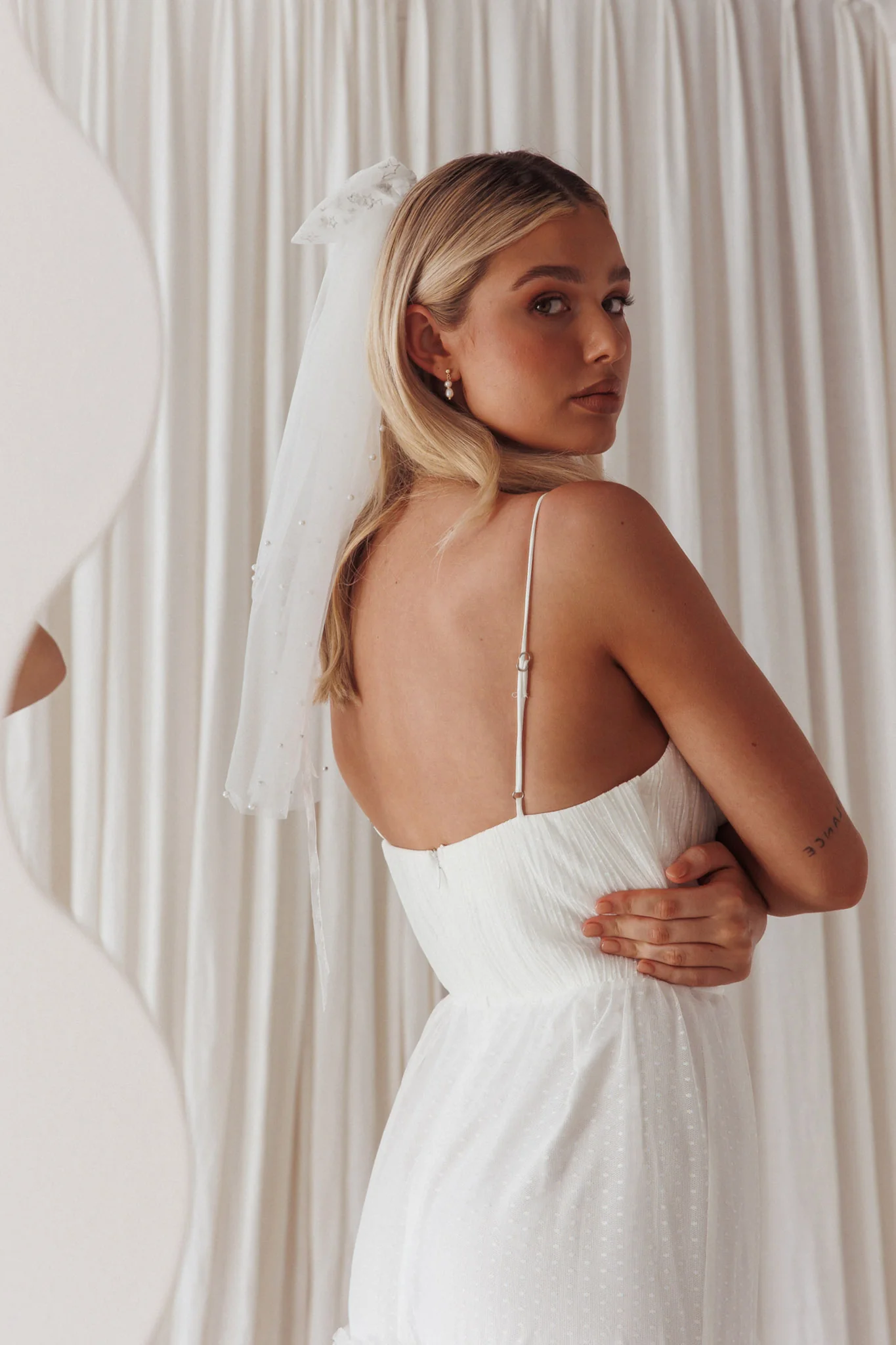 Bella Pearl & Glitter Star Veil White