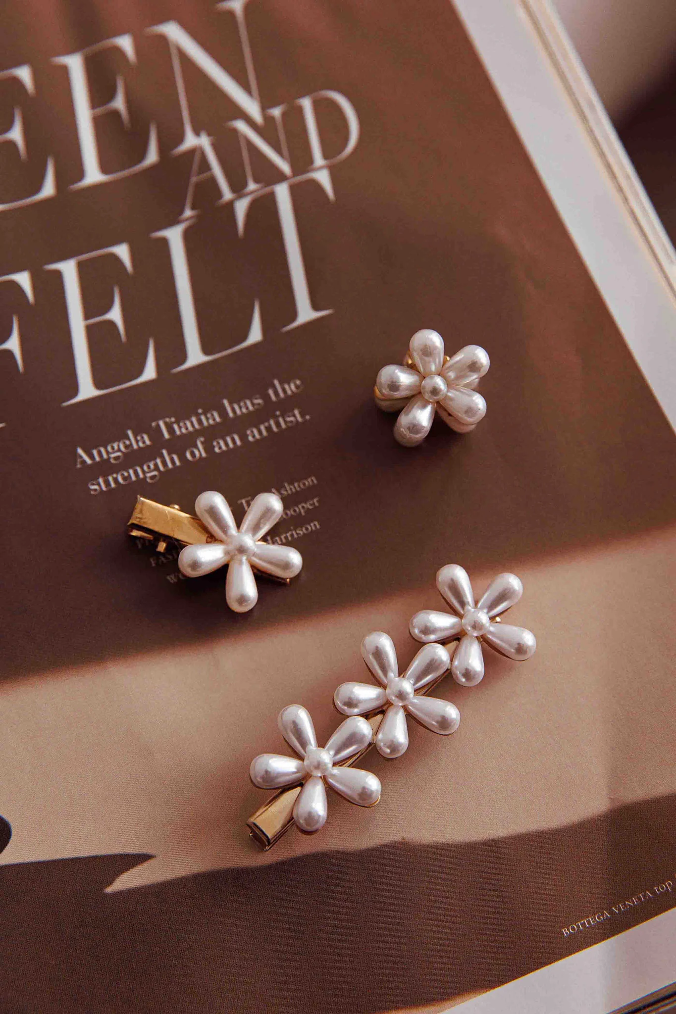 Aurelia Pearl Flower Hairclip Set