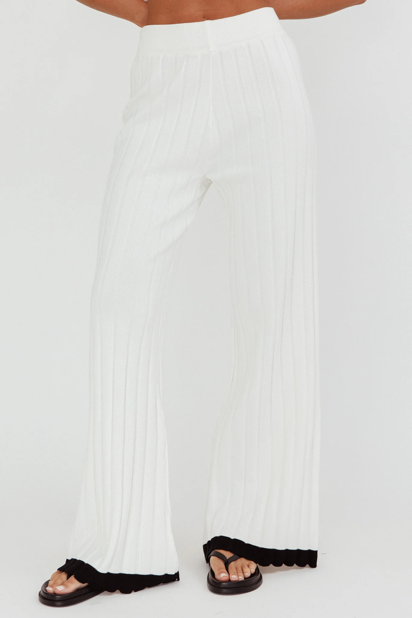 Liloh Contrast Trim Ribbed Knit Pants White