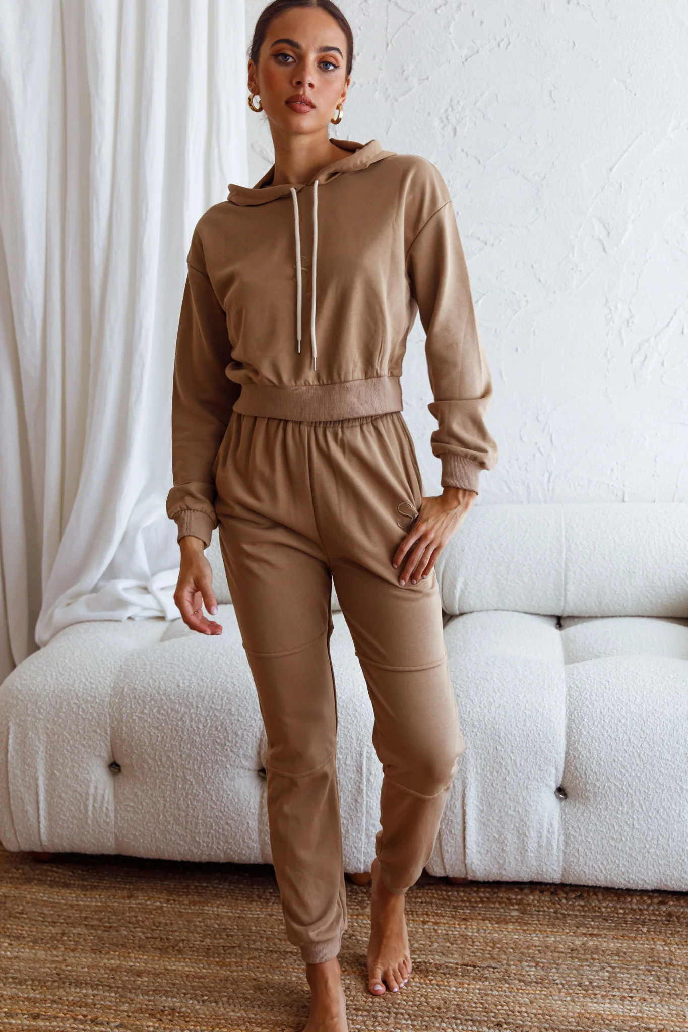 Glow Getter Elasticated Waist Embroidery Logo Jogger Pants Beige