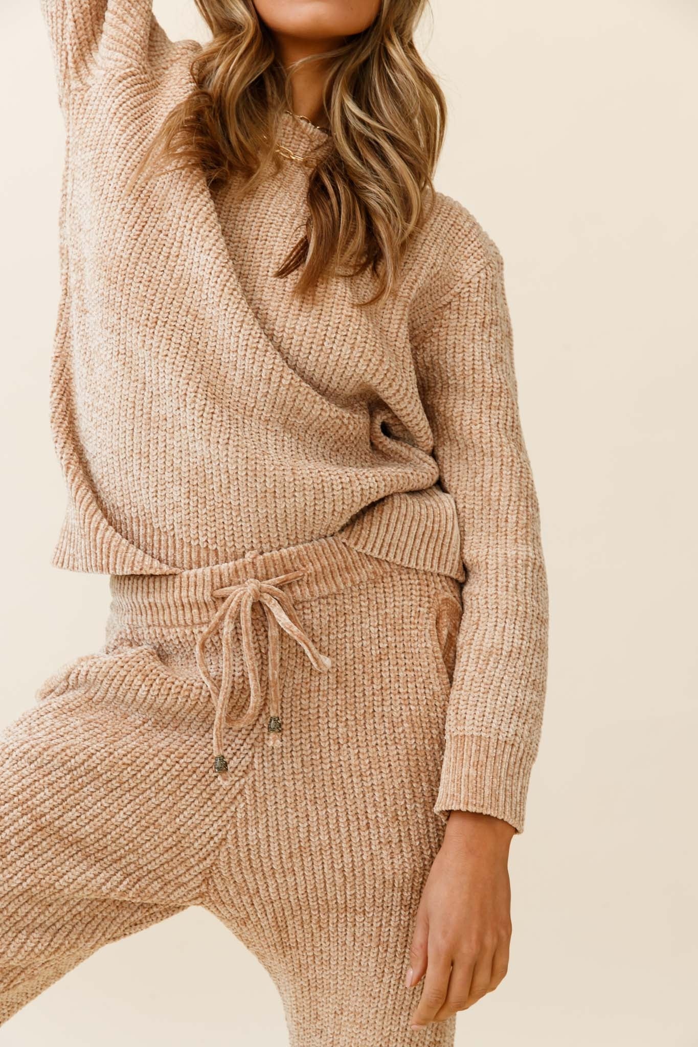 Robin Long Sleeve Ribbed Knit Sweater Tan