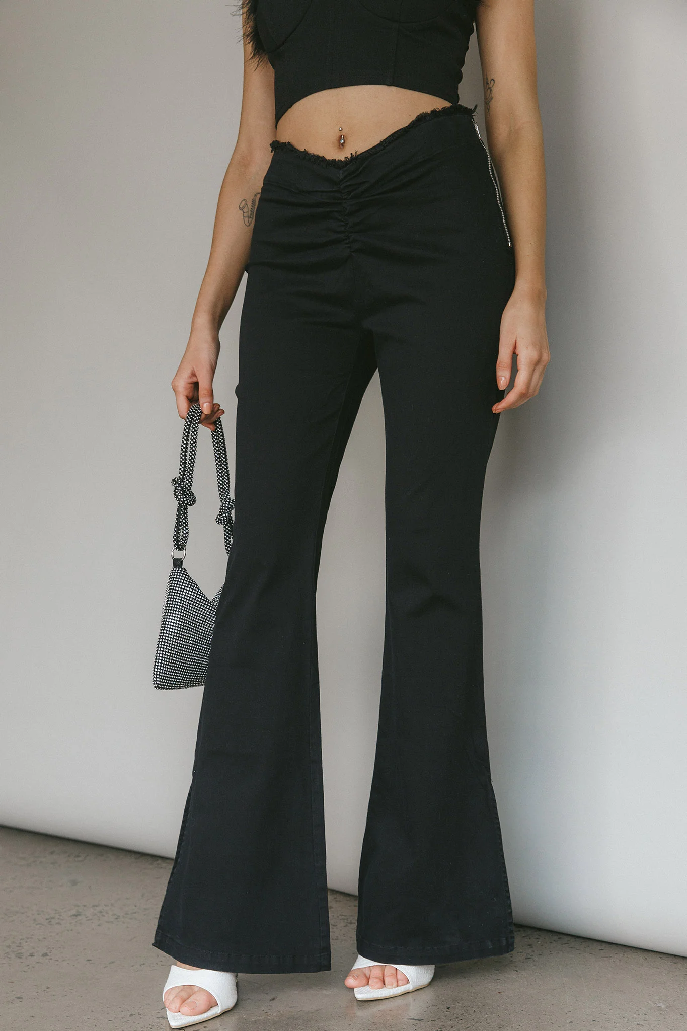 Mahla Flared Pants Black
