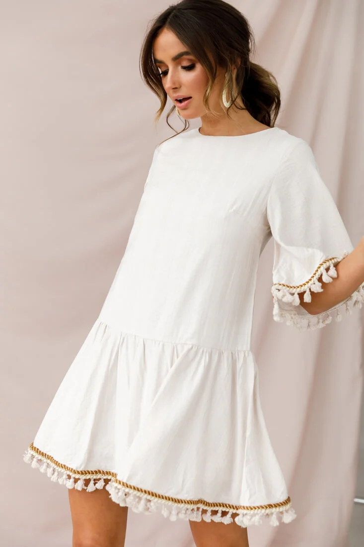 Donna Dropped Waist Tassel Dress Beige