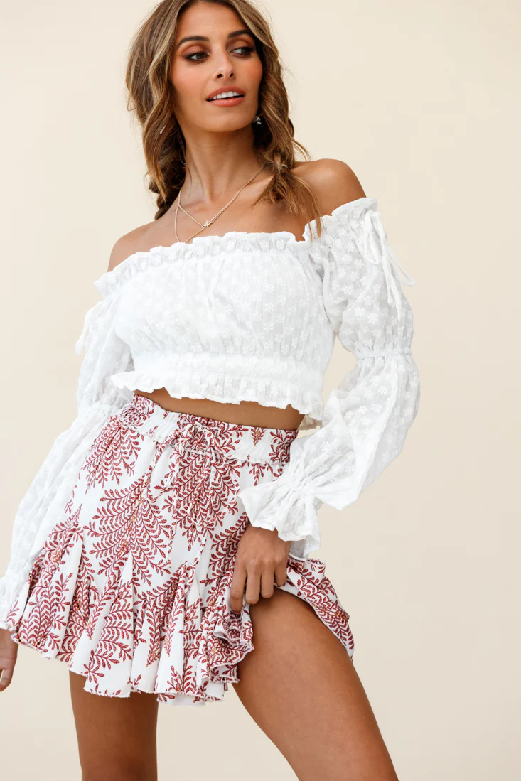 Robyn Flounce Mini Skirt Leaf Pattern White
