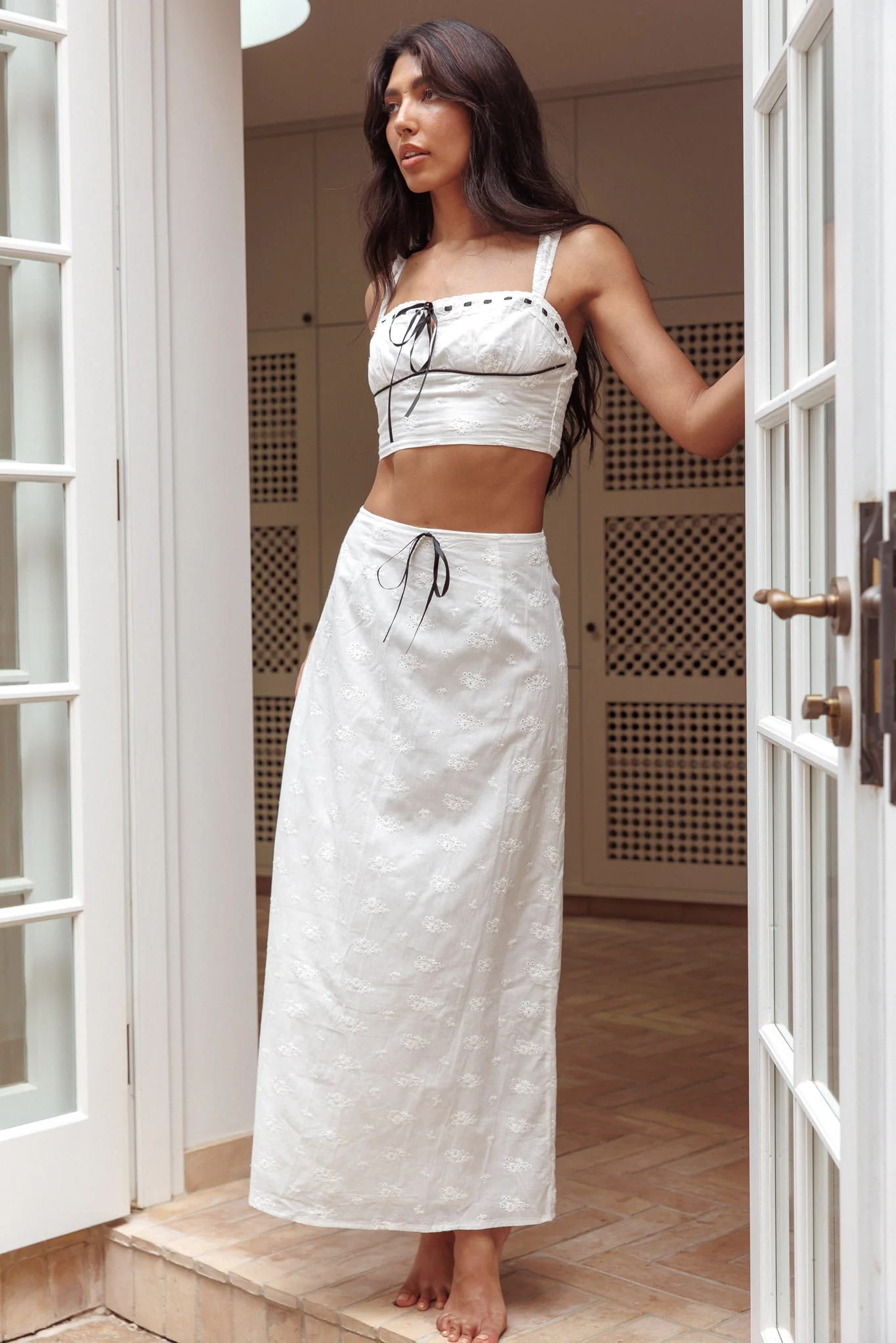 Helga Eyelet Embroidery Bow Crop Top White