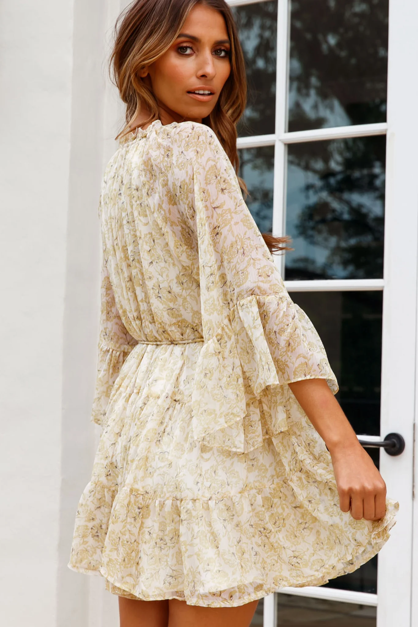 Celia Bell Sleeve String-Tie Detail Dress Floral Print White/Lime