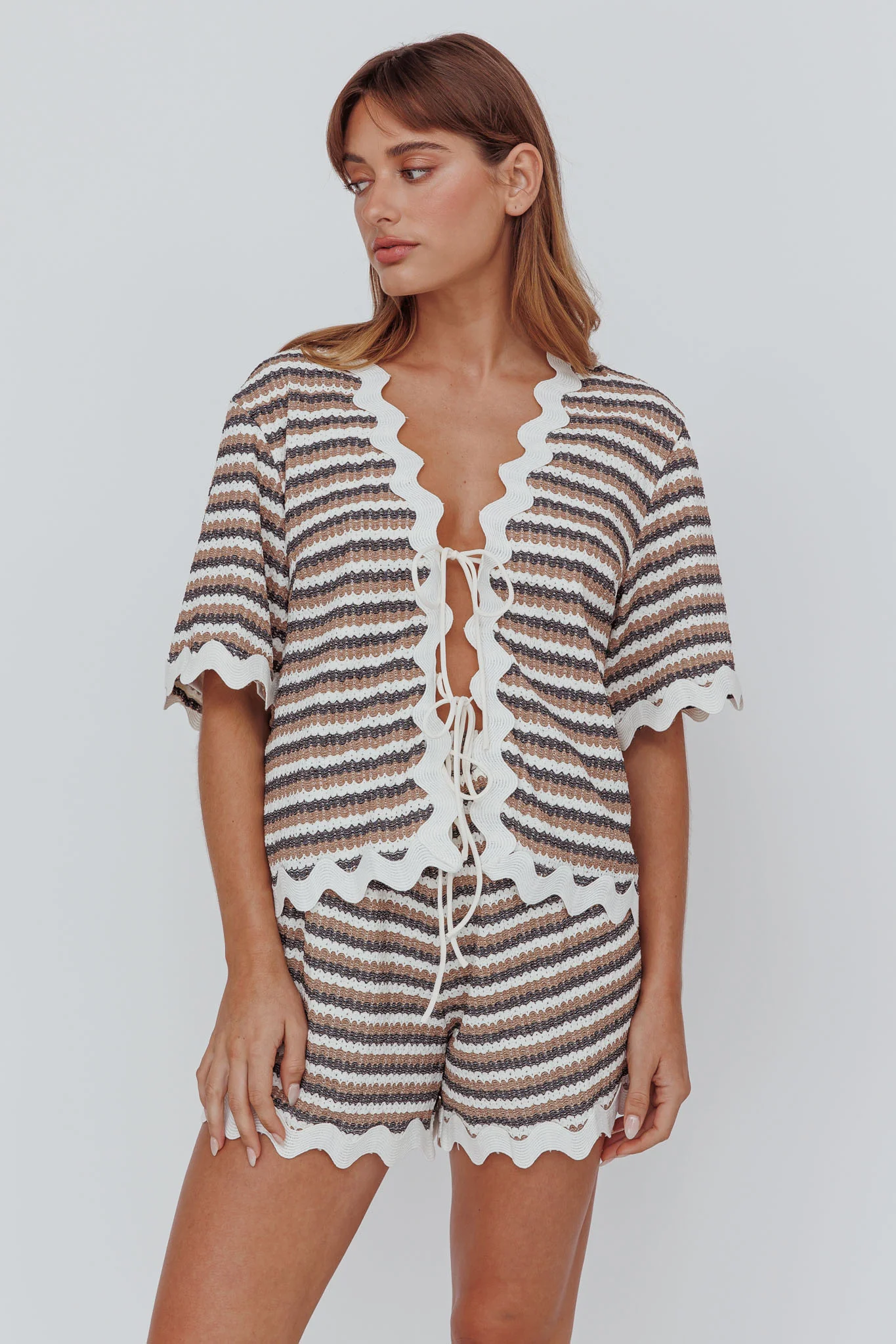 Breakaway Shorts Stripe Mocha