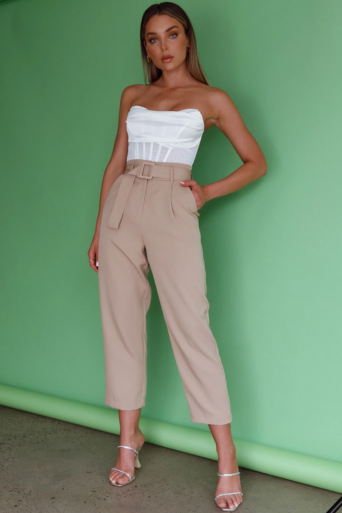 Chance Encounter Straight Leg Pants Latte