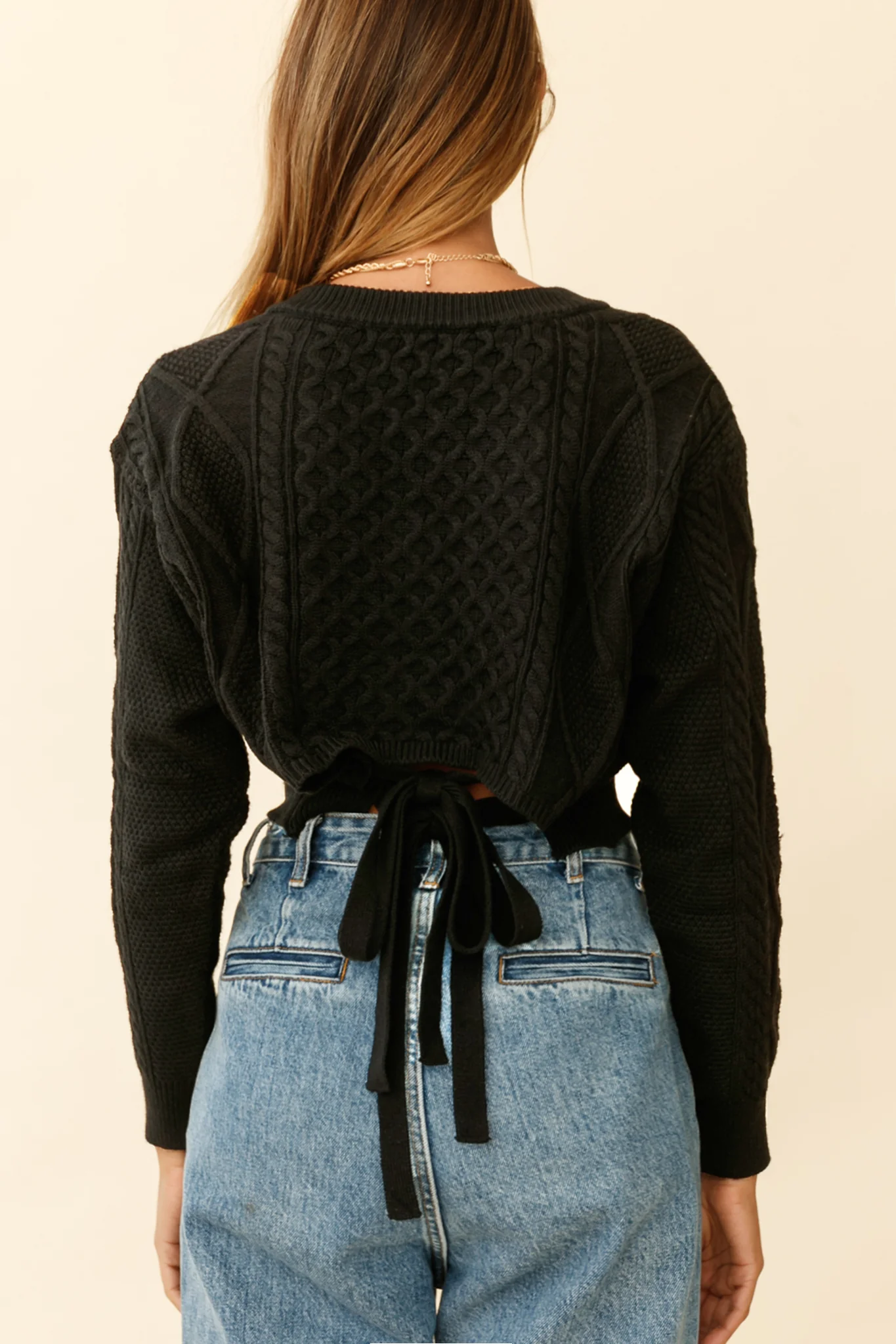 Dulce de Leche Long Sleeve Tie-Back Knit Sweater Black
