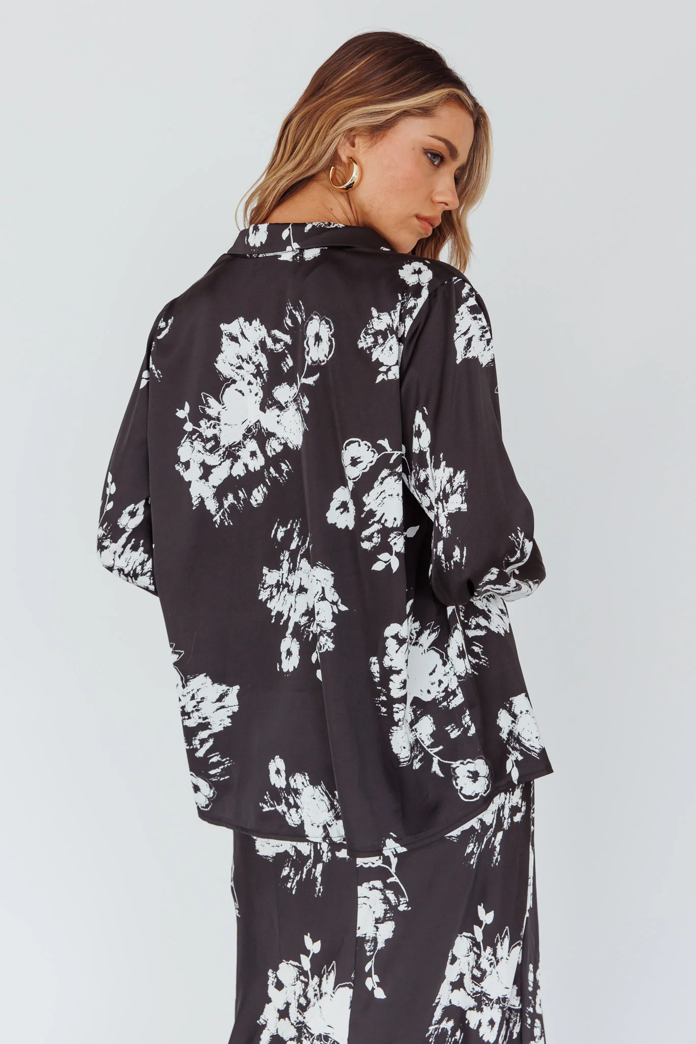 Dillon Long Sleeve Satin Shirt Floral Black