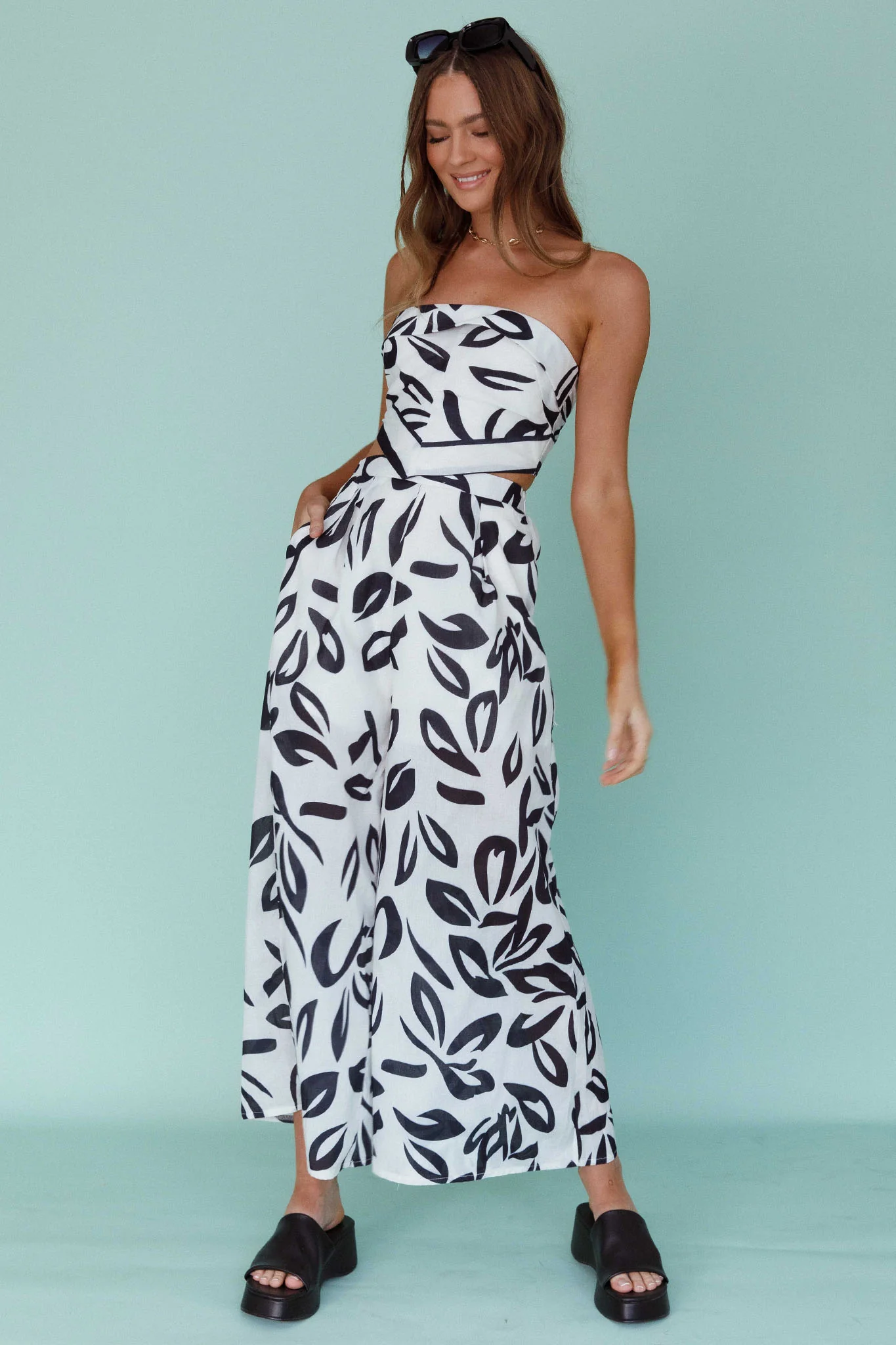 Randi Tie-Back Top Leaf Print Black