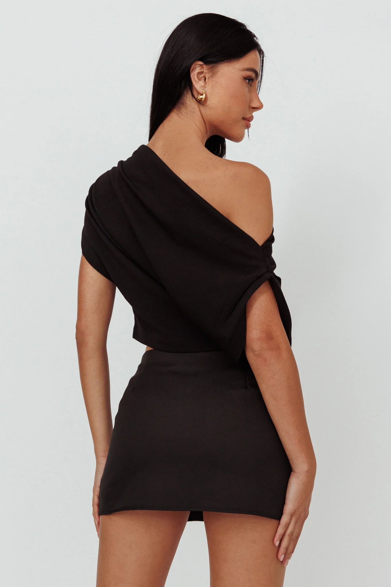Quinn One Shoulder Top Black