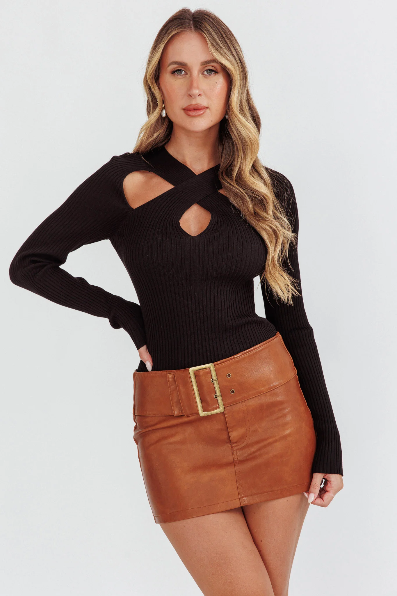 One Mind Cut-Out Neckline Knit Top Black