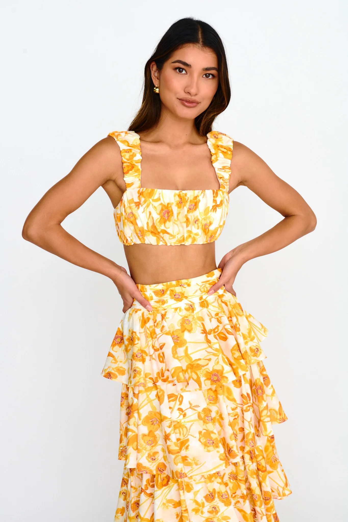 Suenito Gathered Crop Top Floral Orange